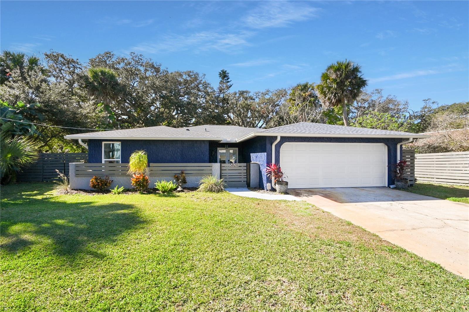 5820 Riverside Drive — photo