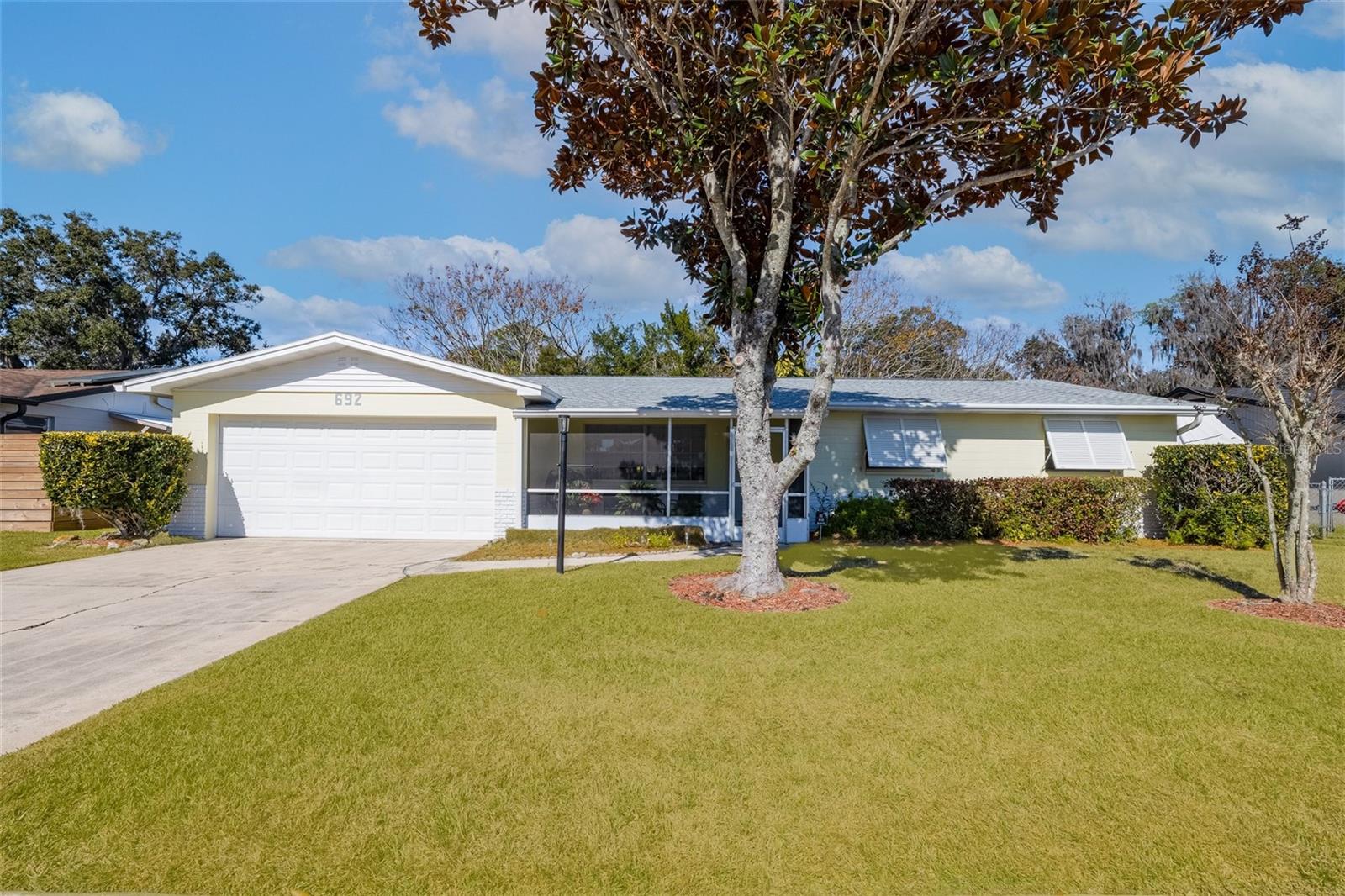 692 Gaslight Drive — photo