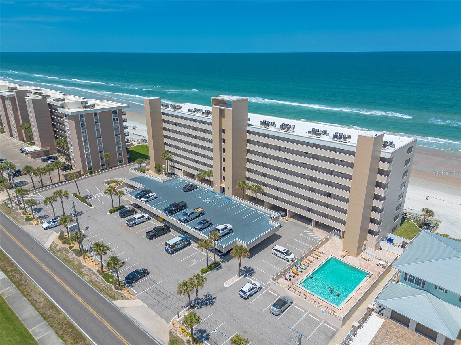 4453 S Atlantic Avenue 703 — photo