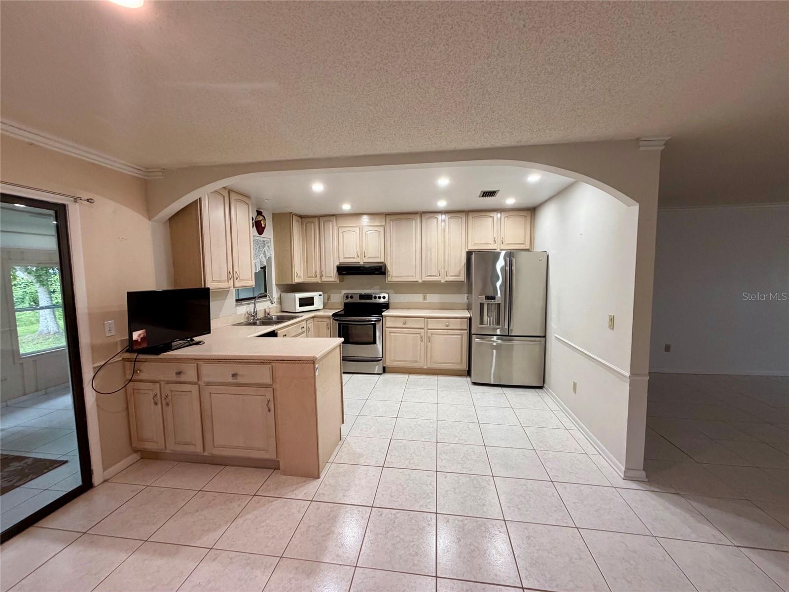 3010 YULE TREE DR — photo 2