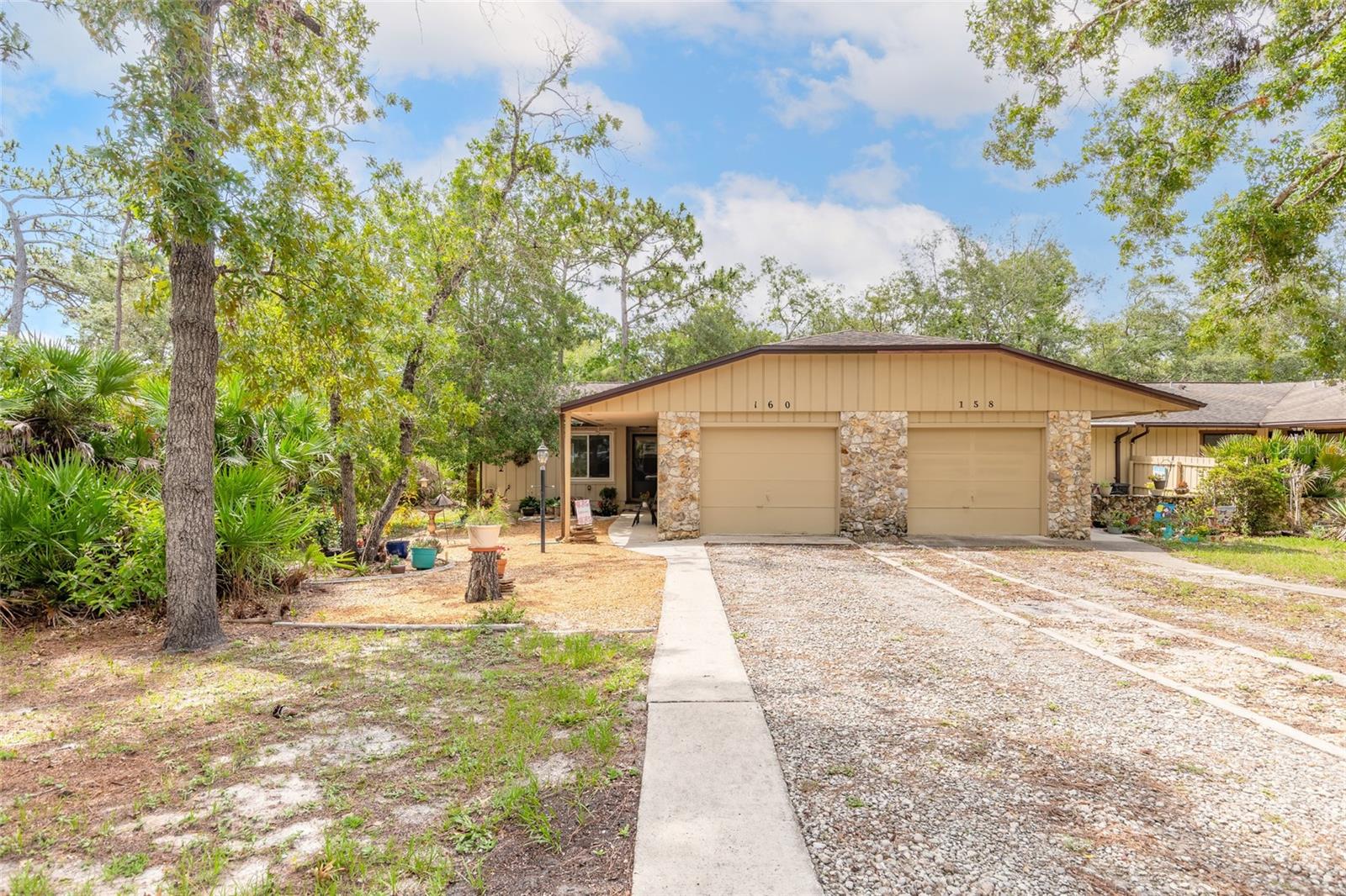 160 Magnolia Loop — photo