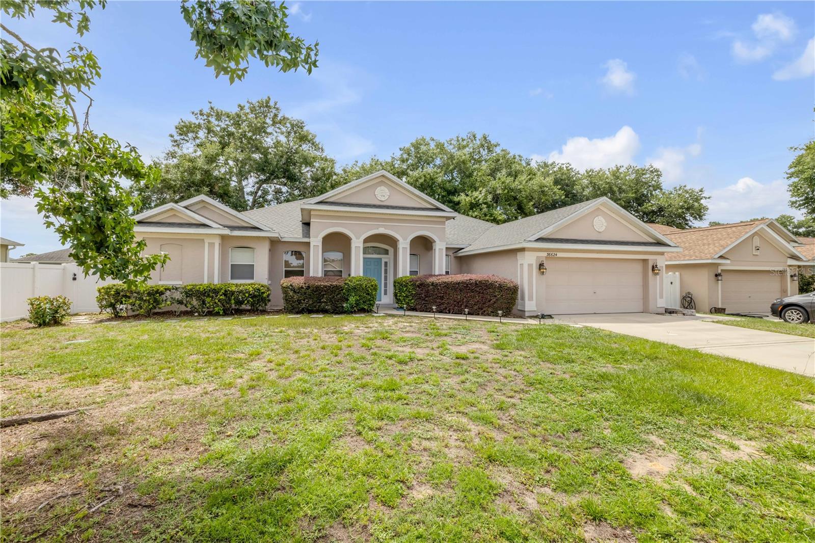 36624 Grand Island Oaks Circle — photo