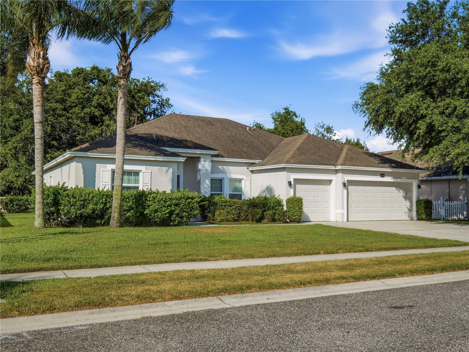 695 Grape Ivy Lane — photo