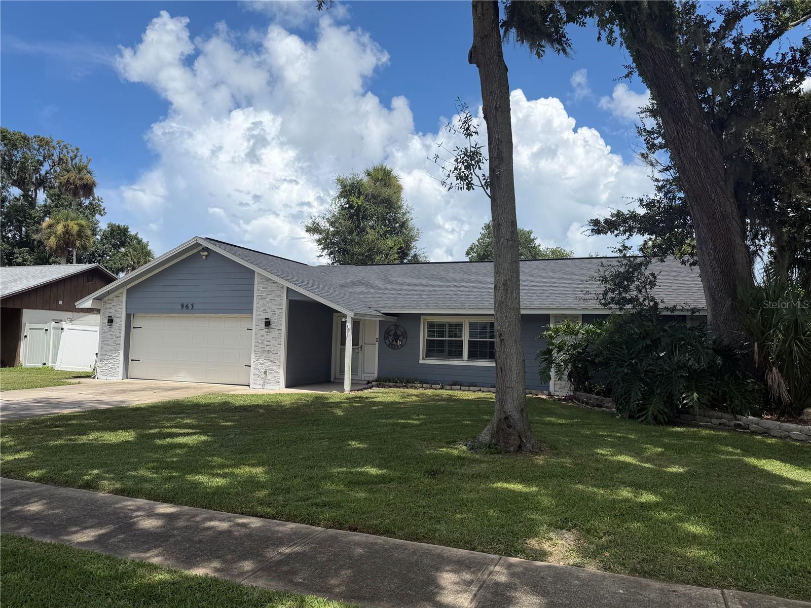 965 Sandle Wood Drive — photo