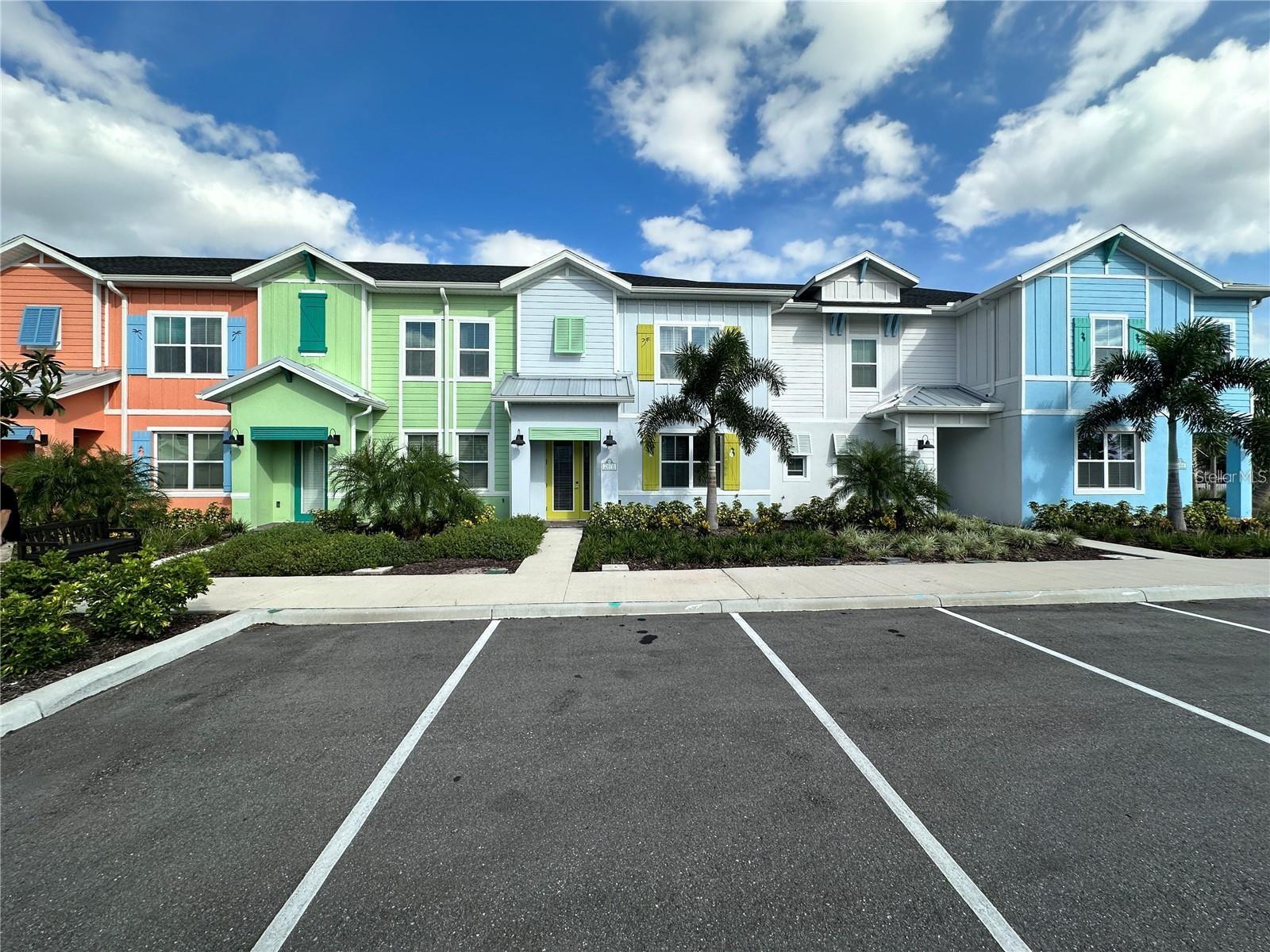 2972 on the Rocks Point — photo