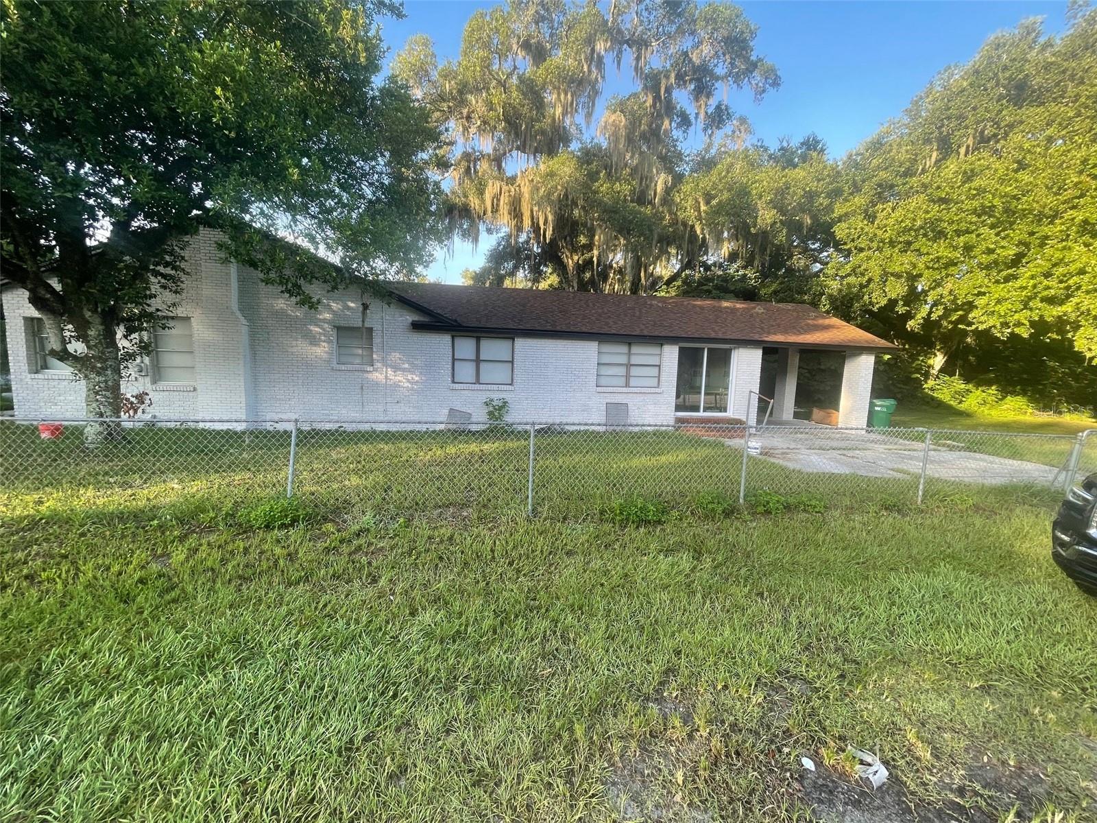 401 Martin Luther King Jr Avenue — photo