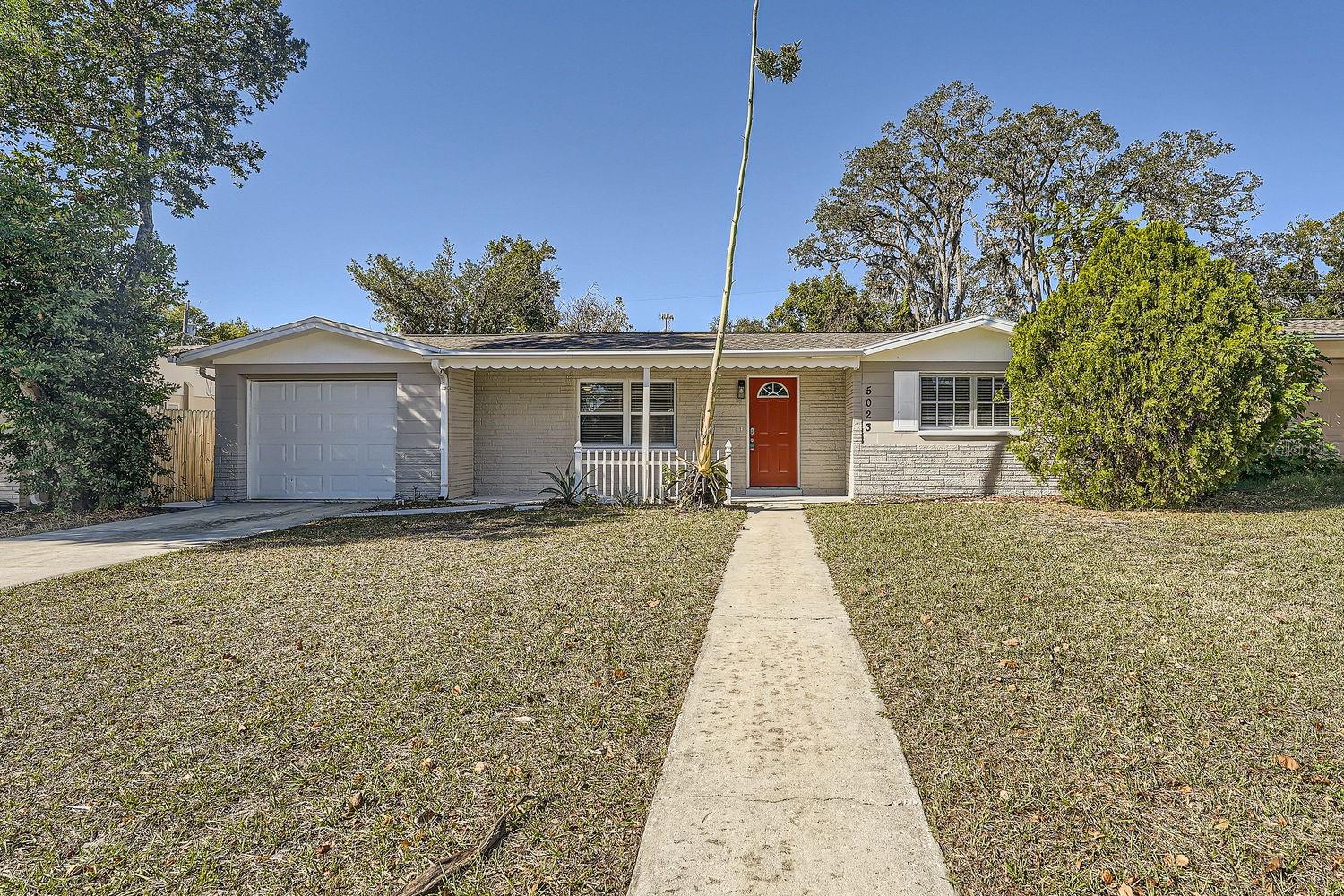5023 Thames Drive — photo