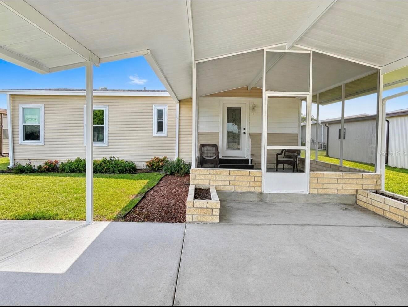 3145 Hidden Lake Drive — photo