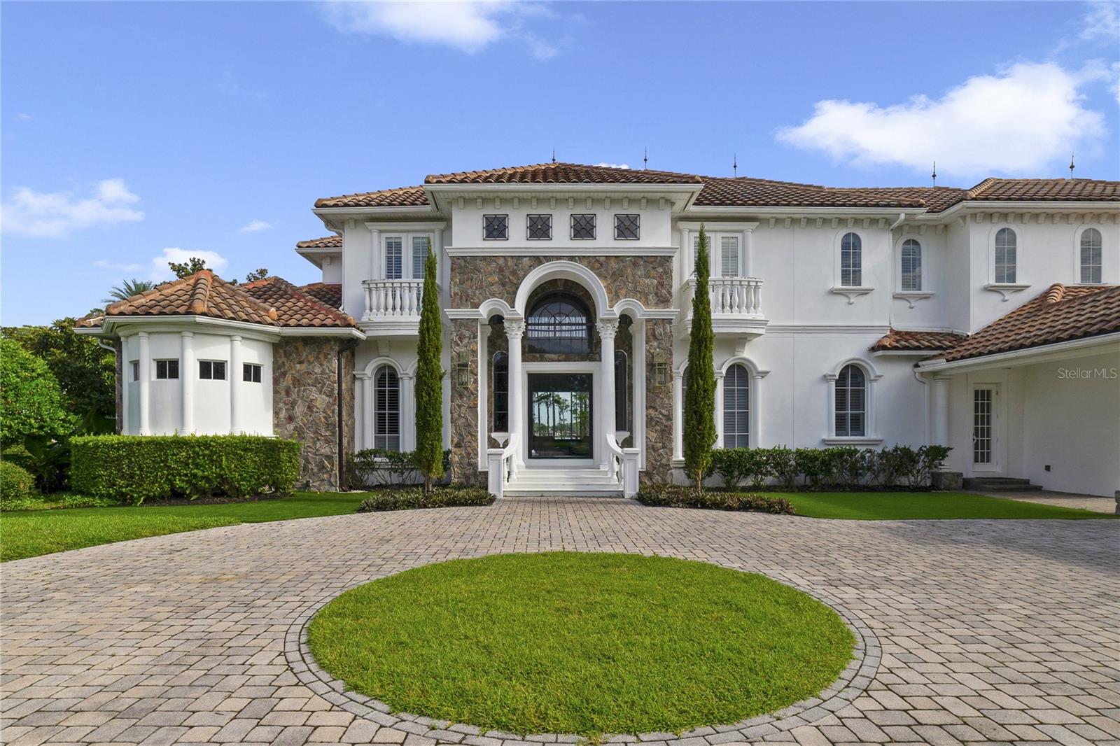 9343 Tibet Pointe Circle — photo