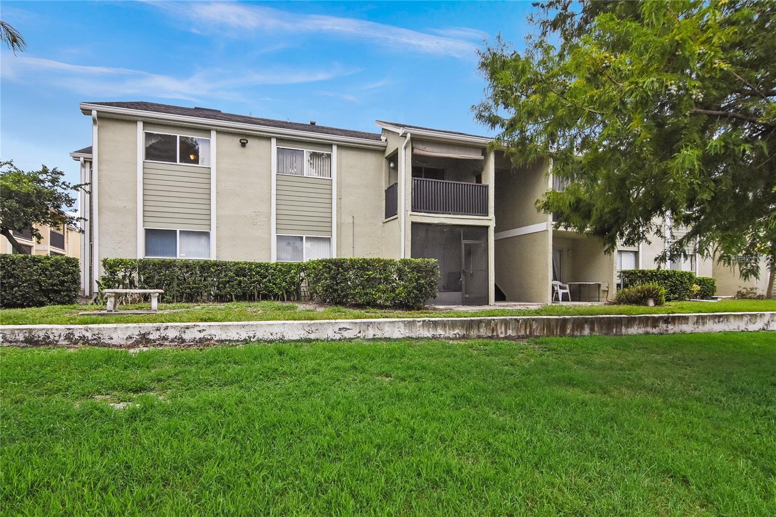 912 Lake Destiny Road G — photo