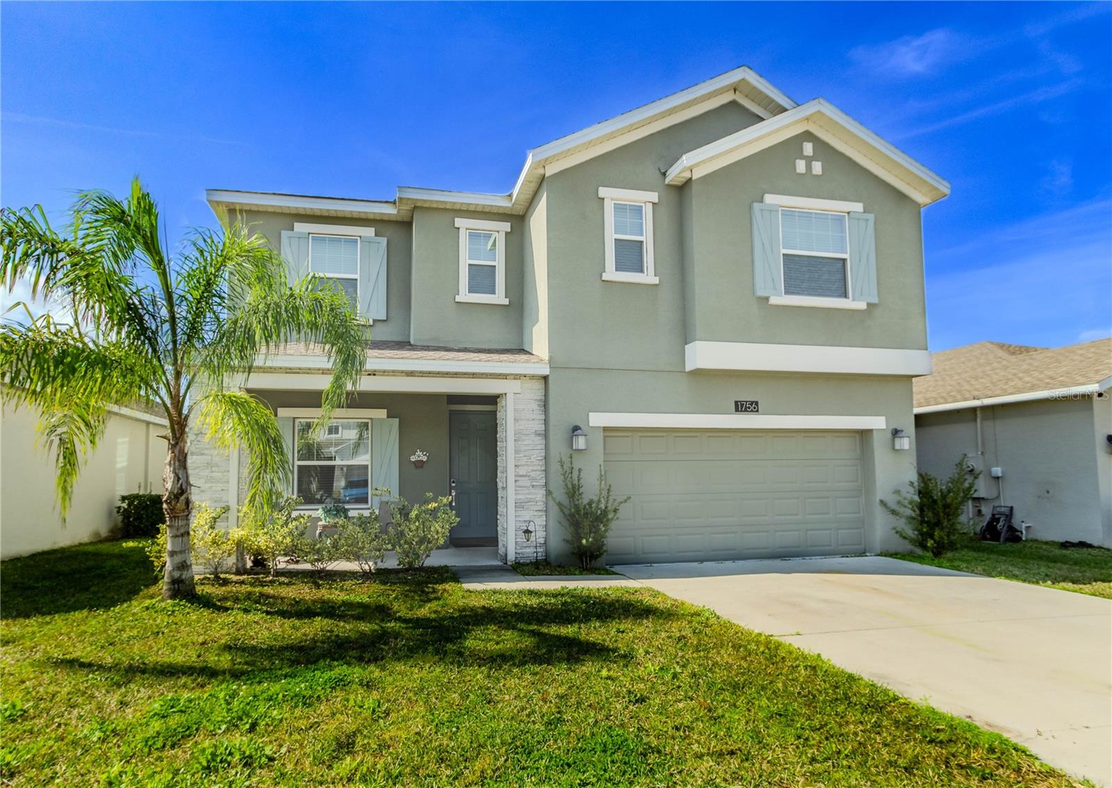 1756 Chatsworth Circle — photo