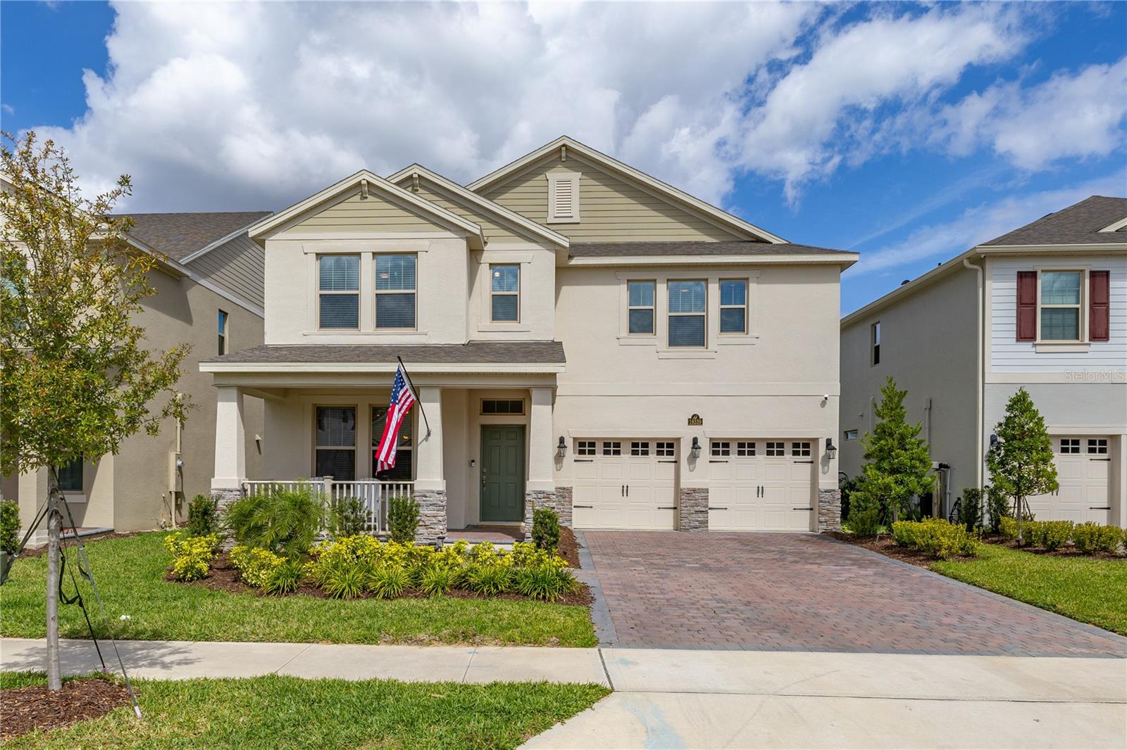 18339 Oliver Twist Way — photo