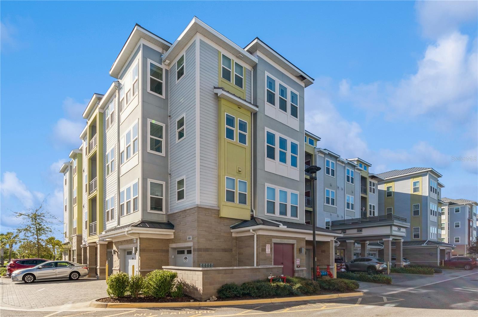 7517 Laureate Boulevard 4103 — photo