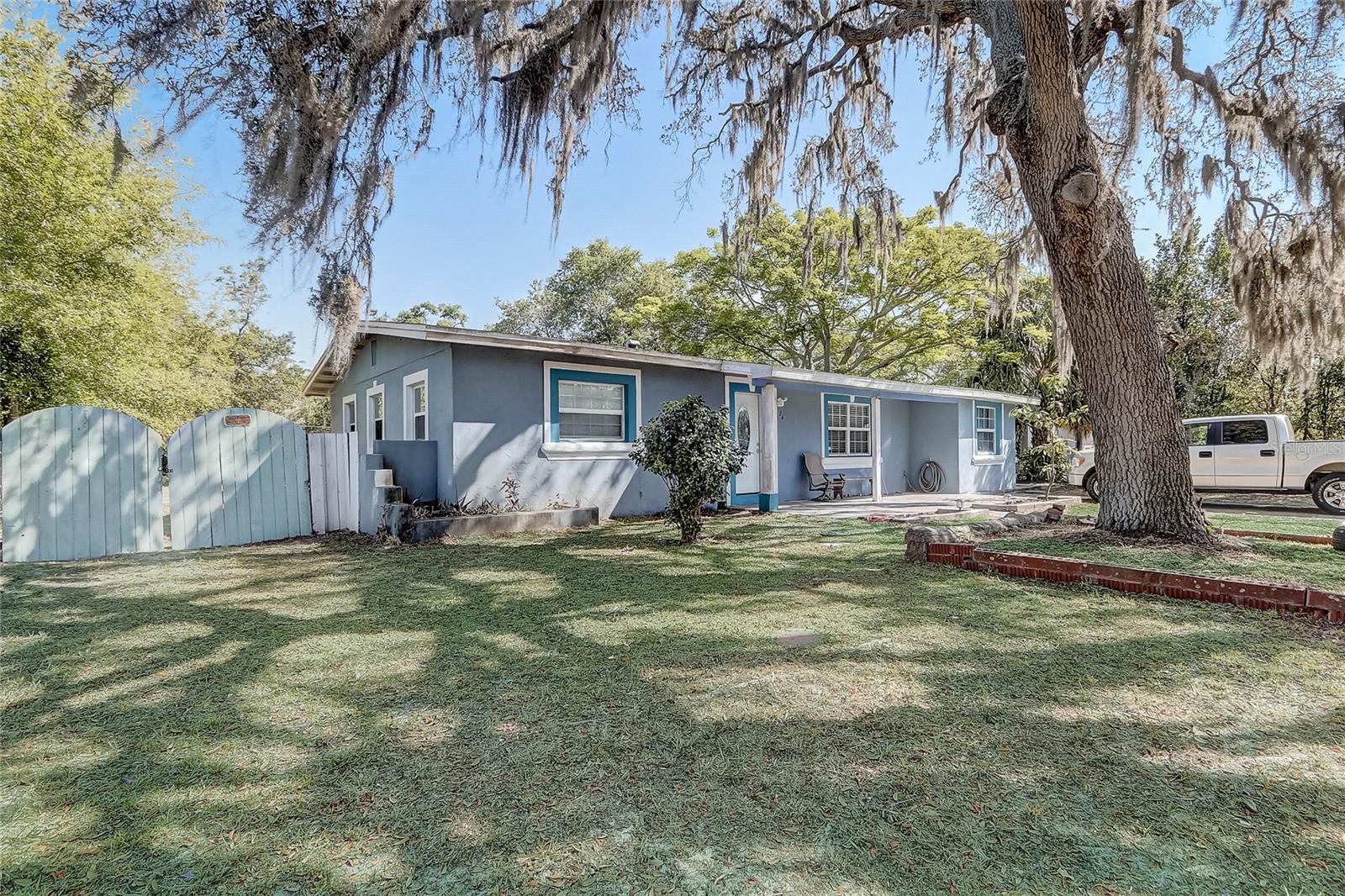 243 W Martin Street — photo