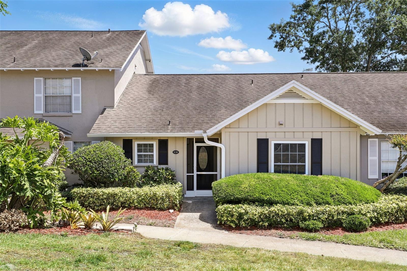 1136 Villa Lane 96 — photo