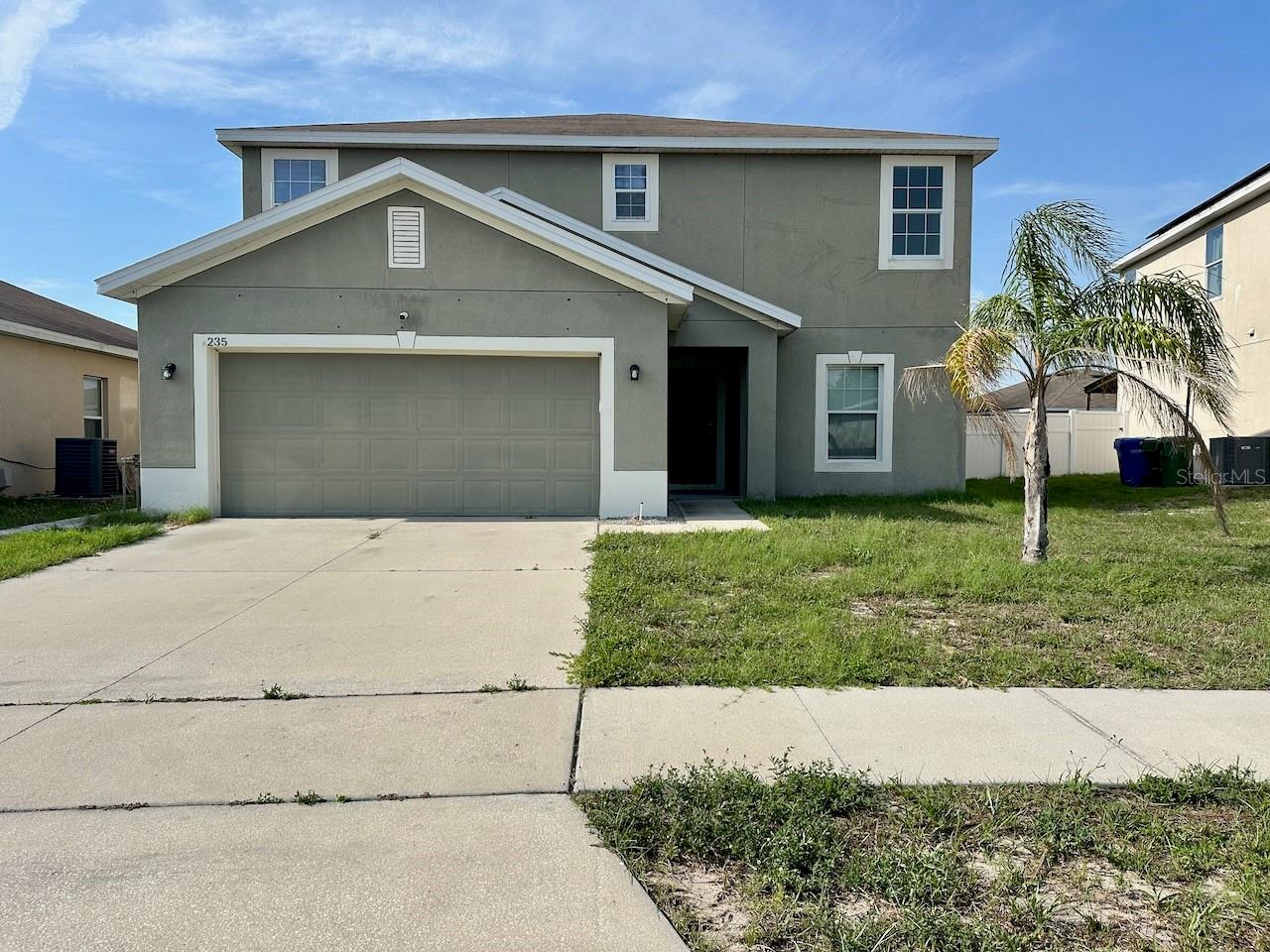 235 Hibiscus Street — photo