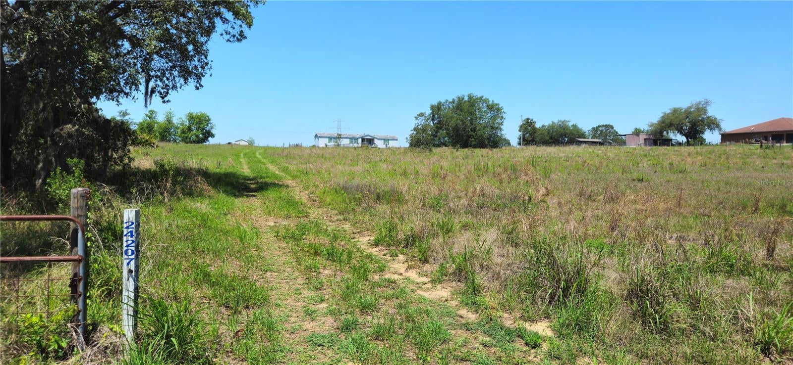 24207 Turkey Lake Road — photo