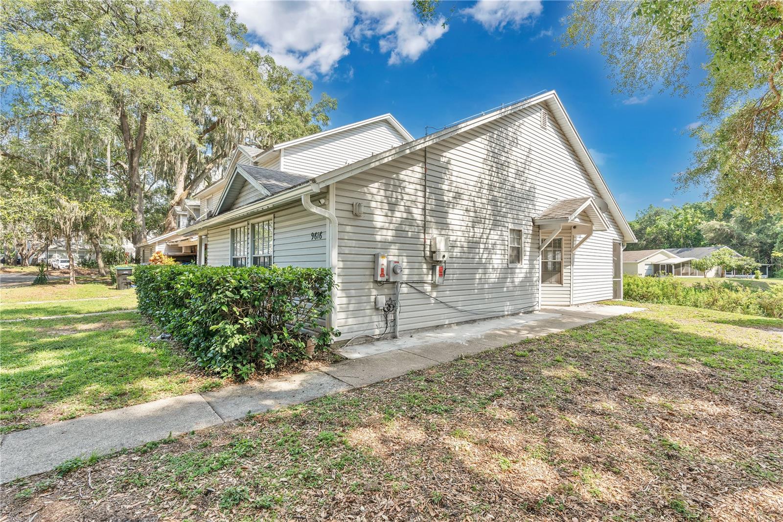 9616 River Walk Court — photo