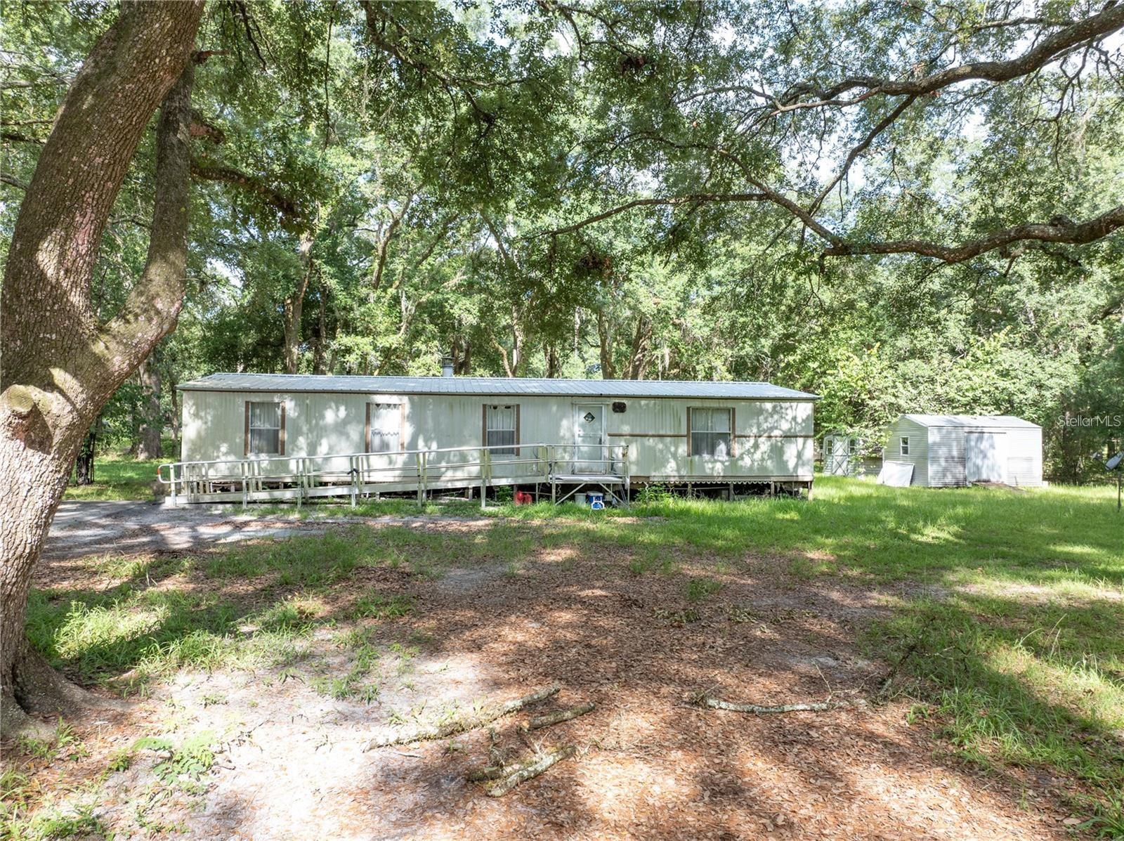 214 SW Leonard Terrace — photo
