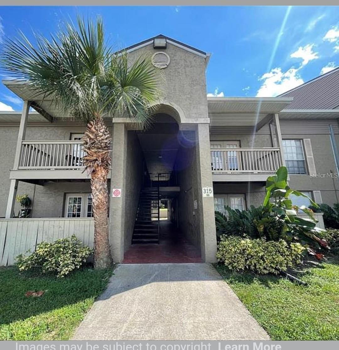 415 Wymore Road 101 — photo