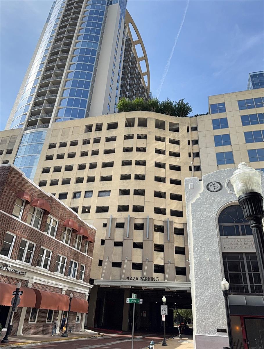155 S Court Avenue 1104 — photo