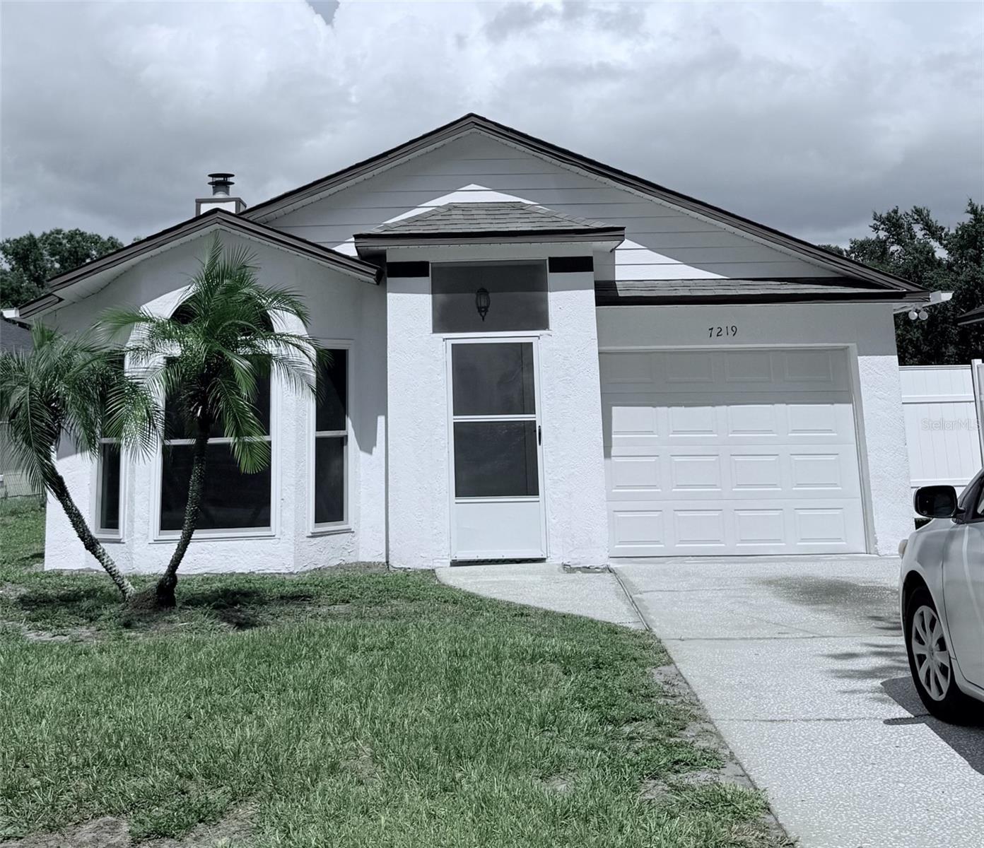 7219 Edgewater Shores Court — photo