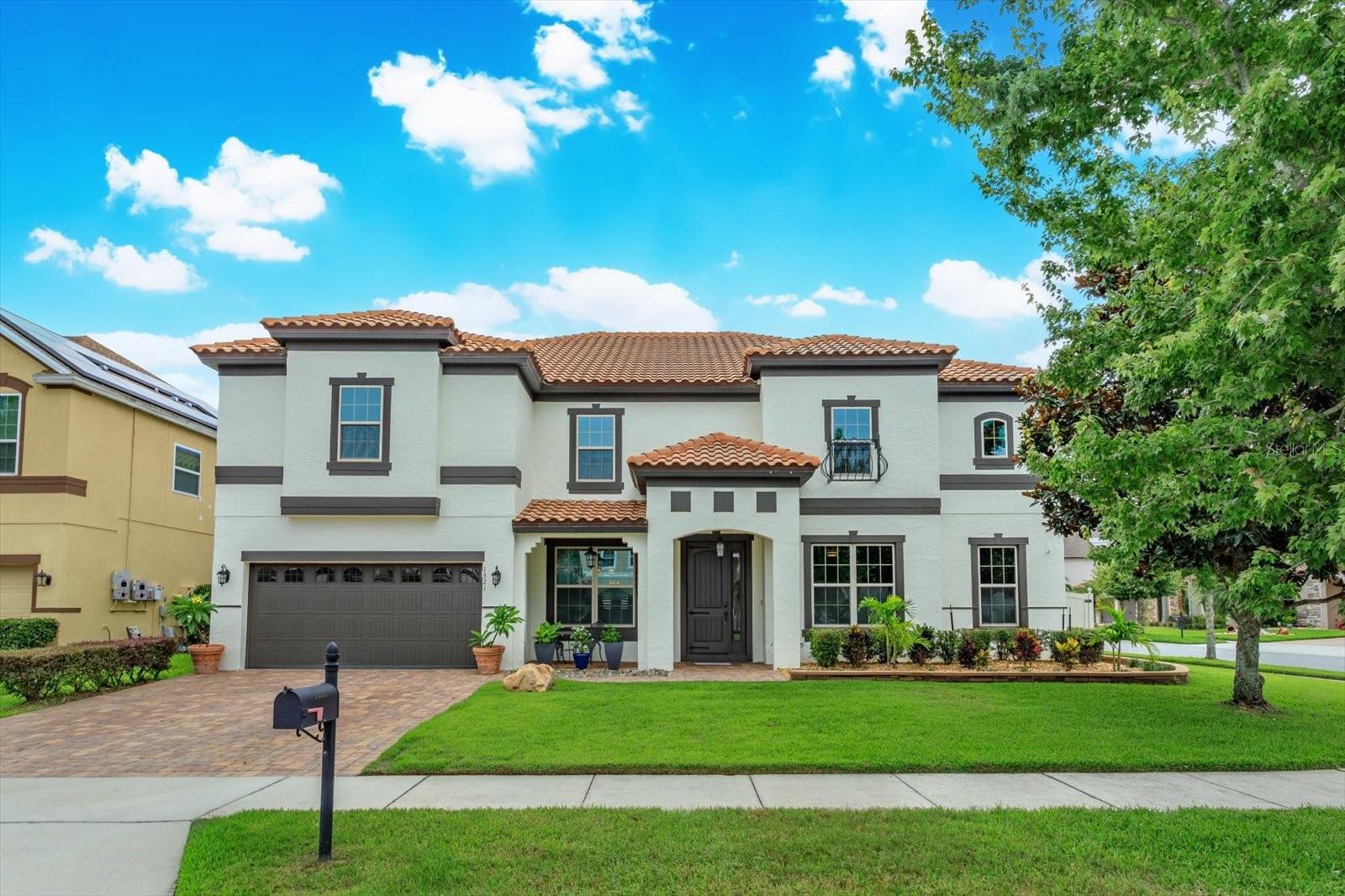 1521 Lake Parkway Drive — photo