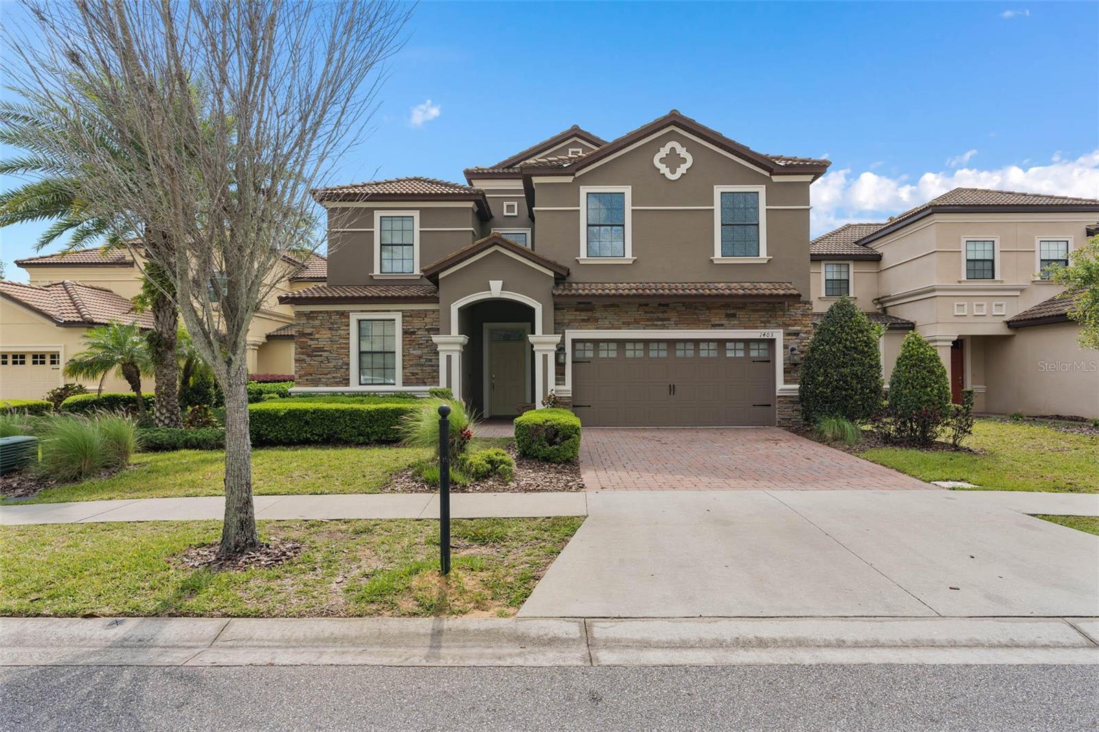 1403 Moon Valley Drive — photo