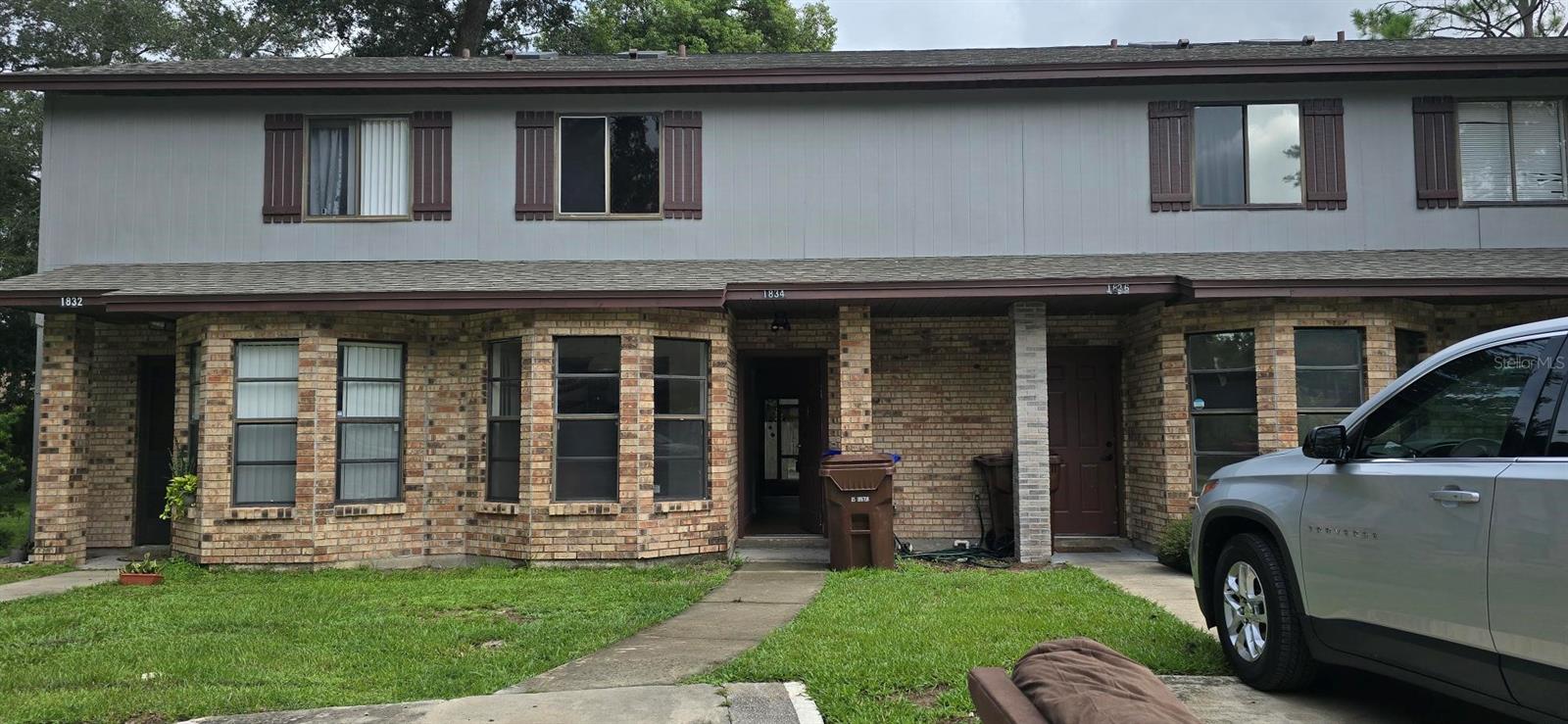 1834 Foxhall Circle — photo