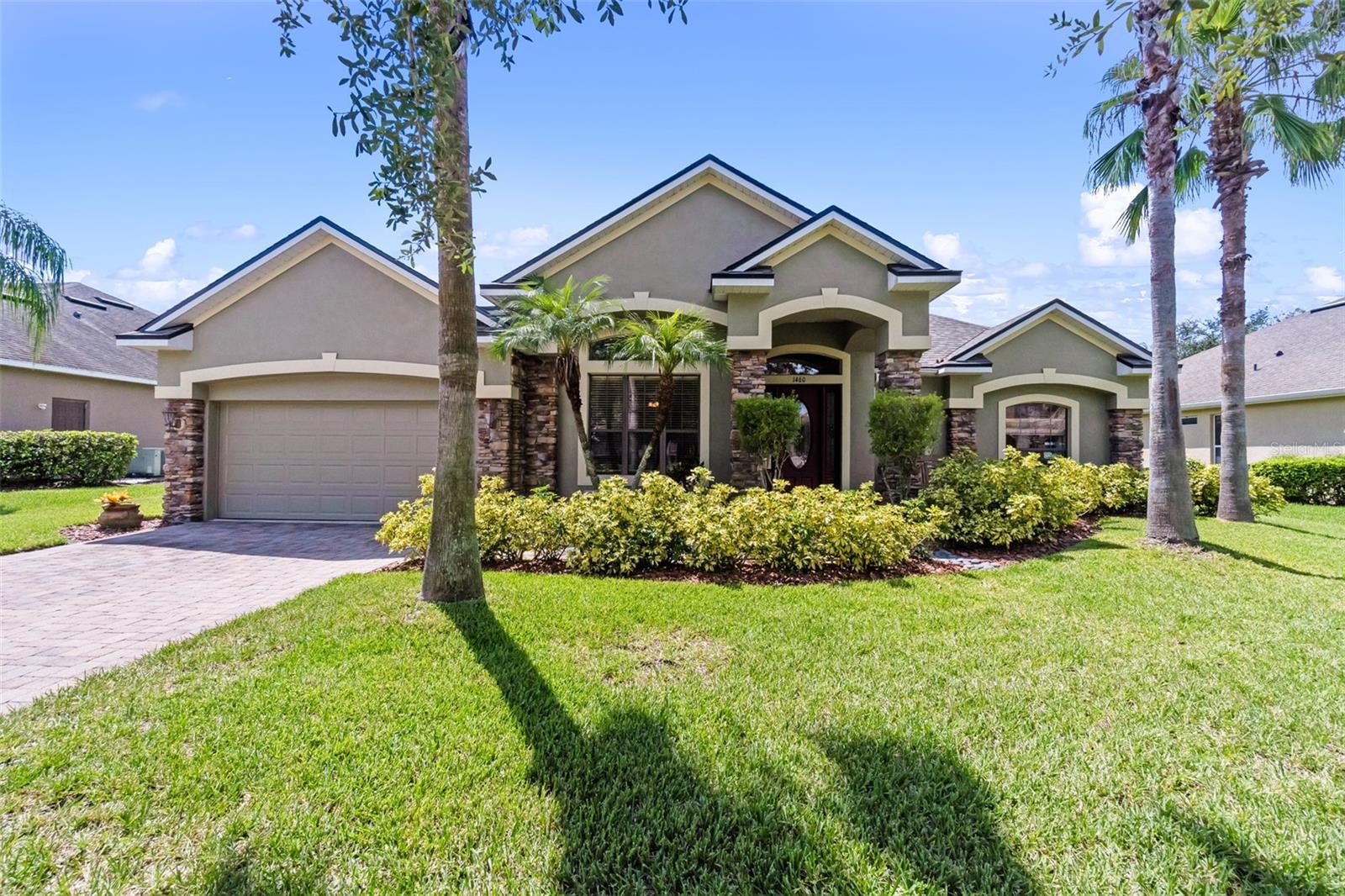 1460 Prairie Oaks Drive — photo