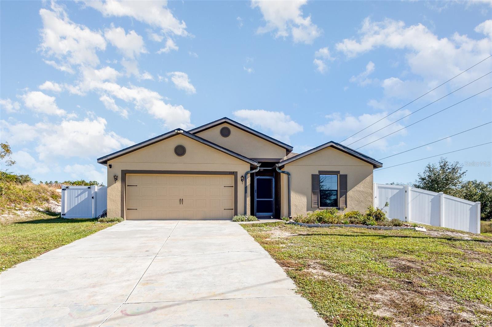104 Jasmine Circle — photo