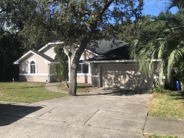 300 Sun Oaks Court — photo