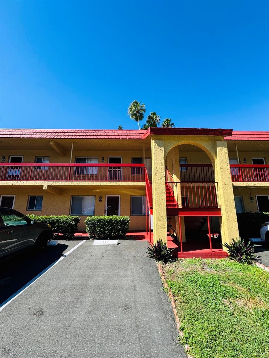 400 el Camino Drive 223 — photo