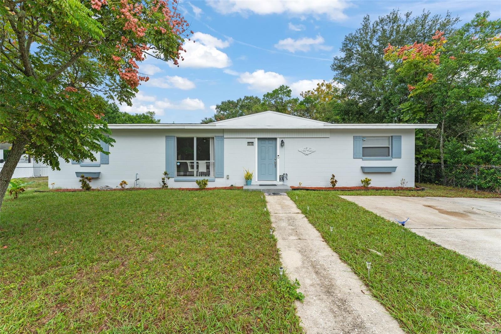 1518 Daroca Drive — photo