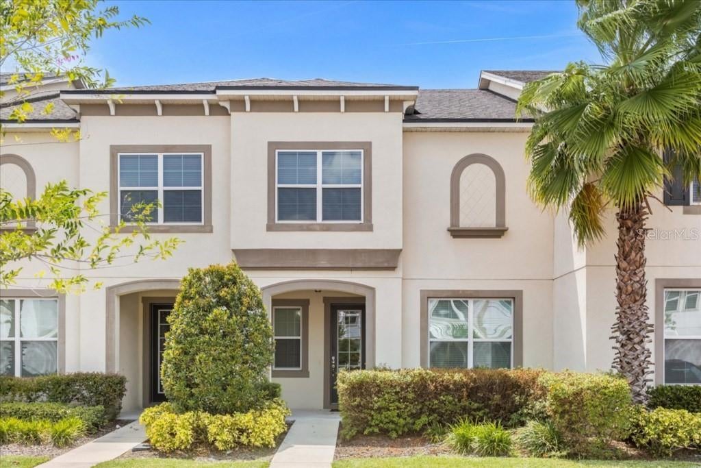 1540 Carey Palm Circle — photo