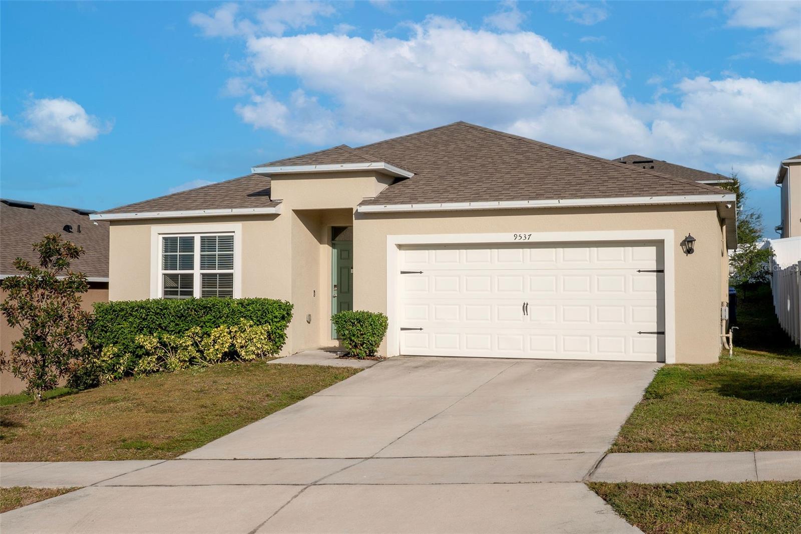 9537 Black Walnut Drive — photo