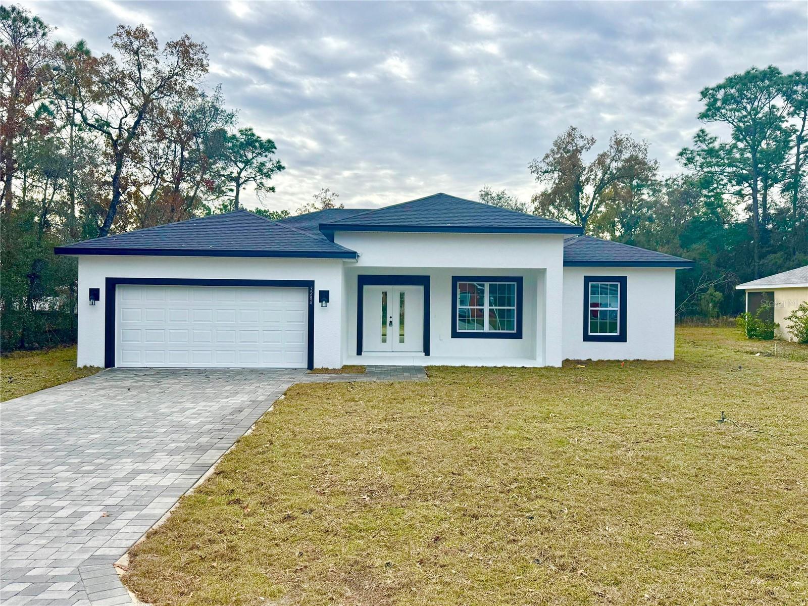 3284 W Gates Lane — photo