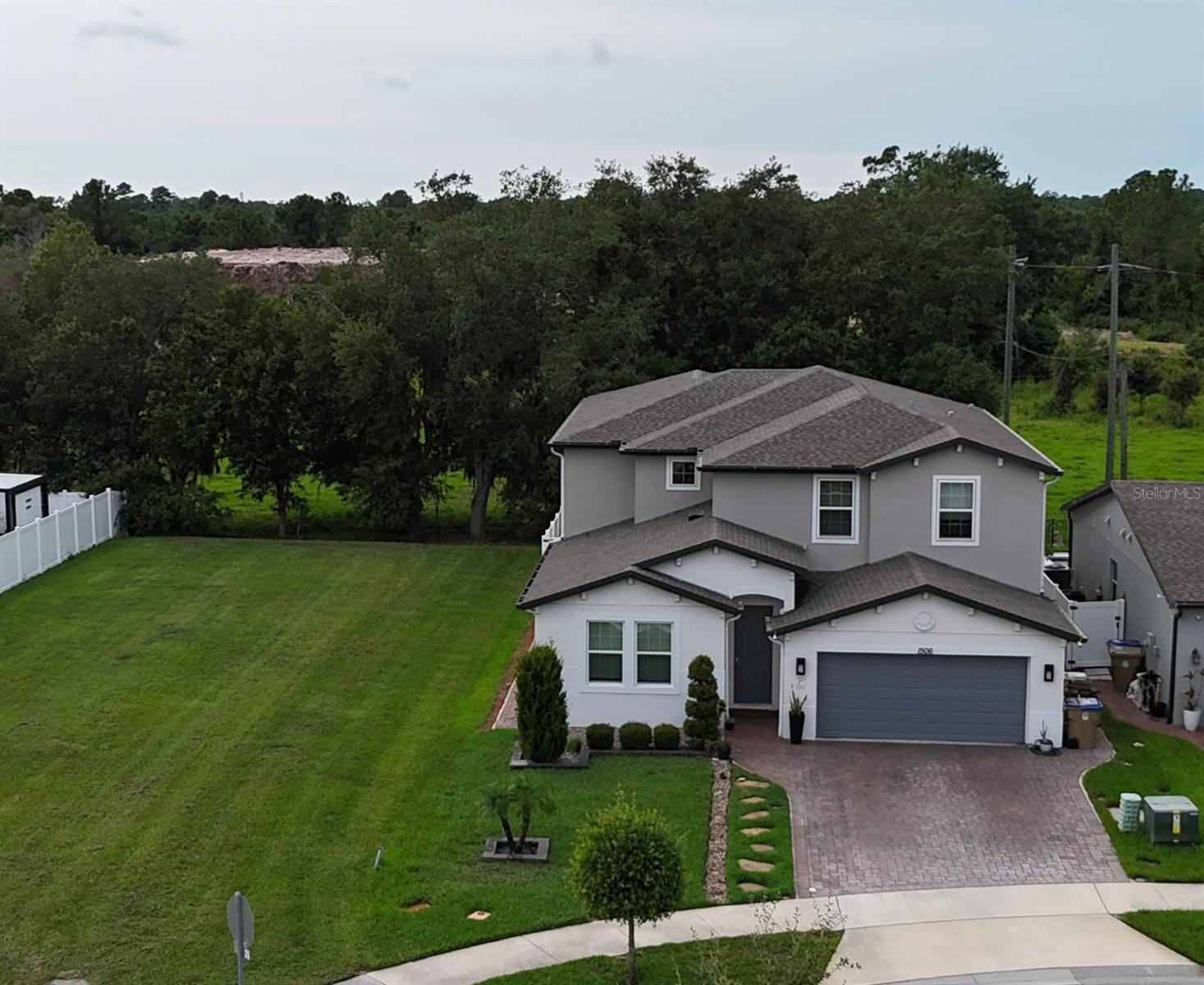 1506 Pines End Place — photo