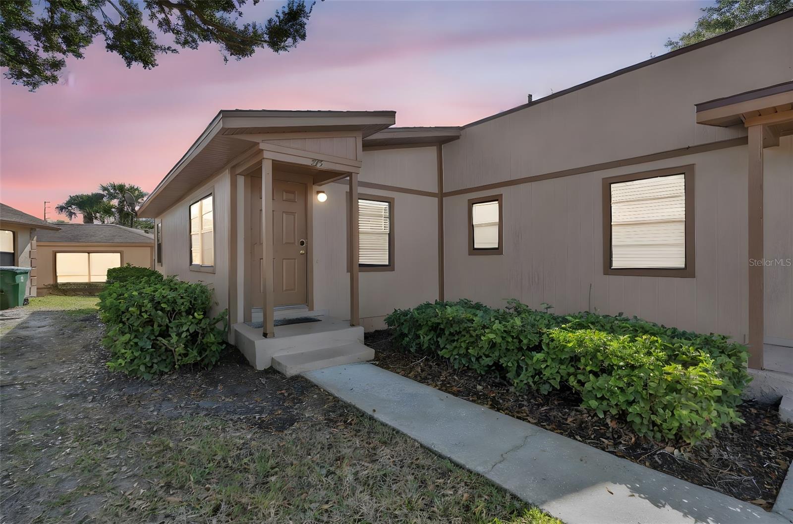 373 Eron Way 47 — photo