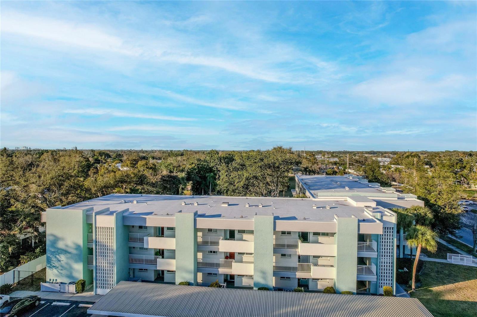 3300 Beneva 214 — photo