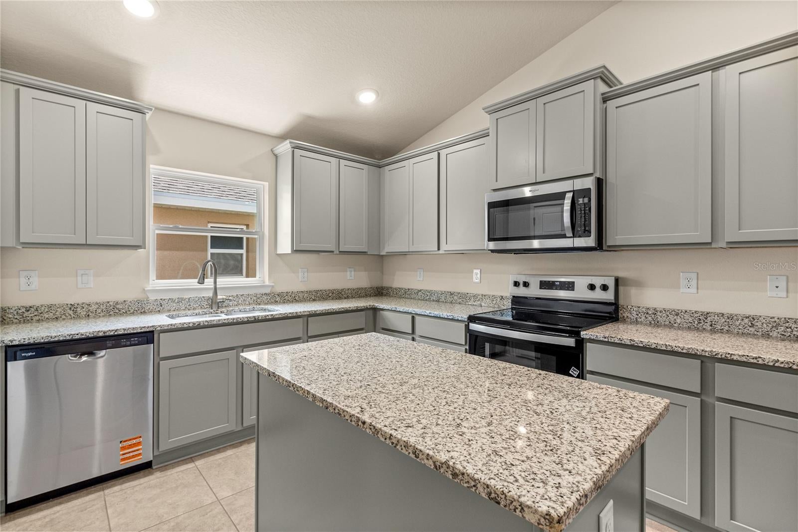 7576 BENT TREE LOOP, ST CLOUD, FL 34773 — photo 3