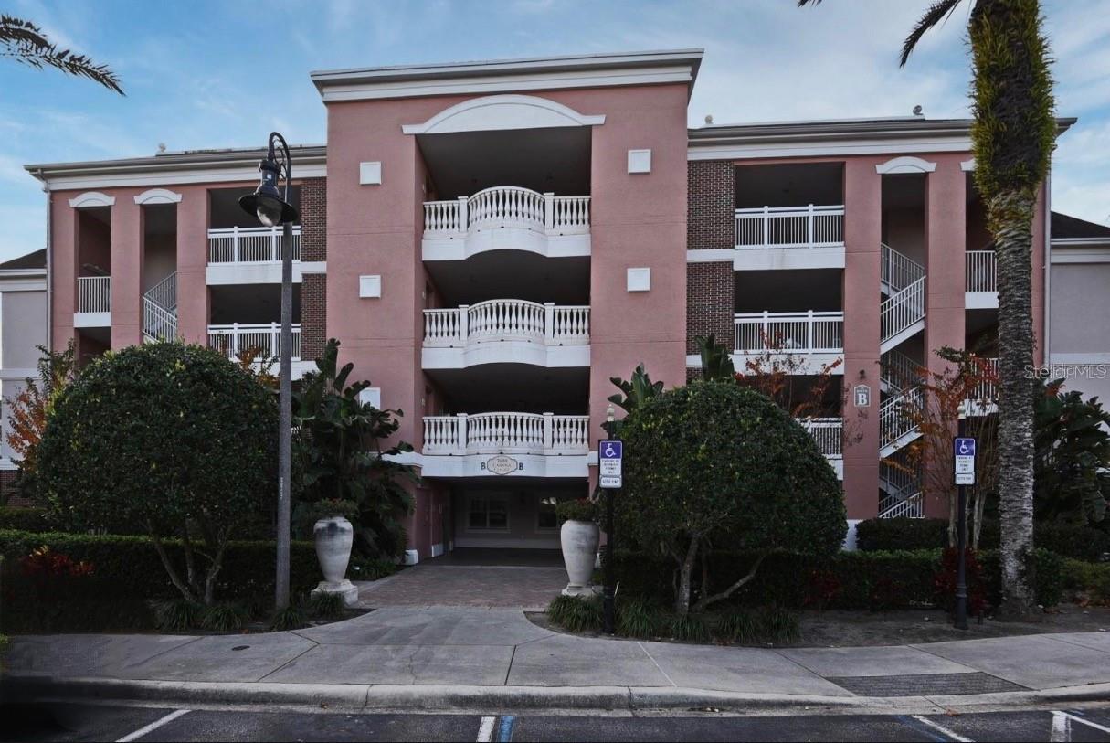 7601 Cabana Court 103 — photo