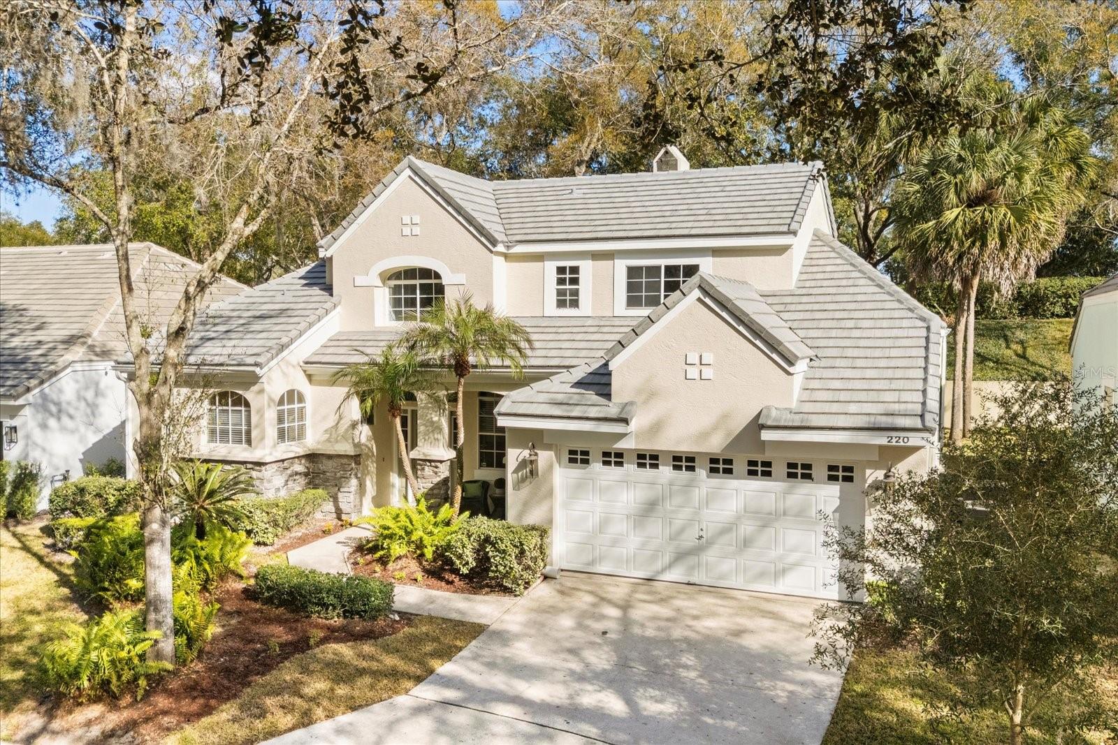 220 Wimbledon Circle — photo