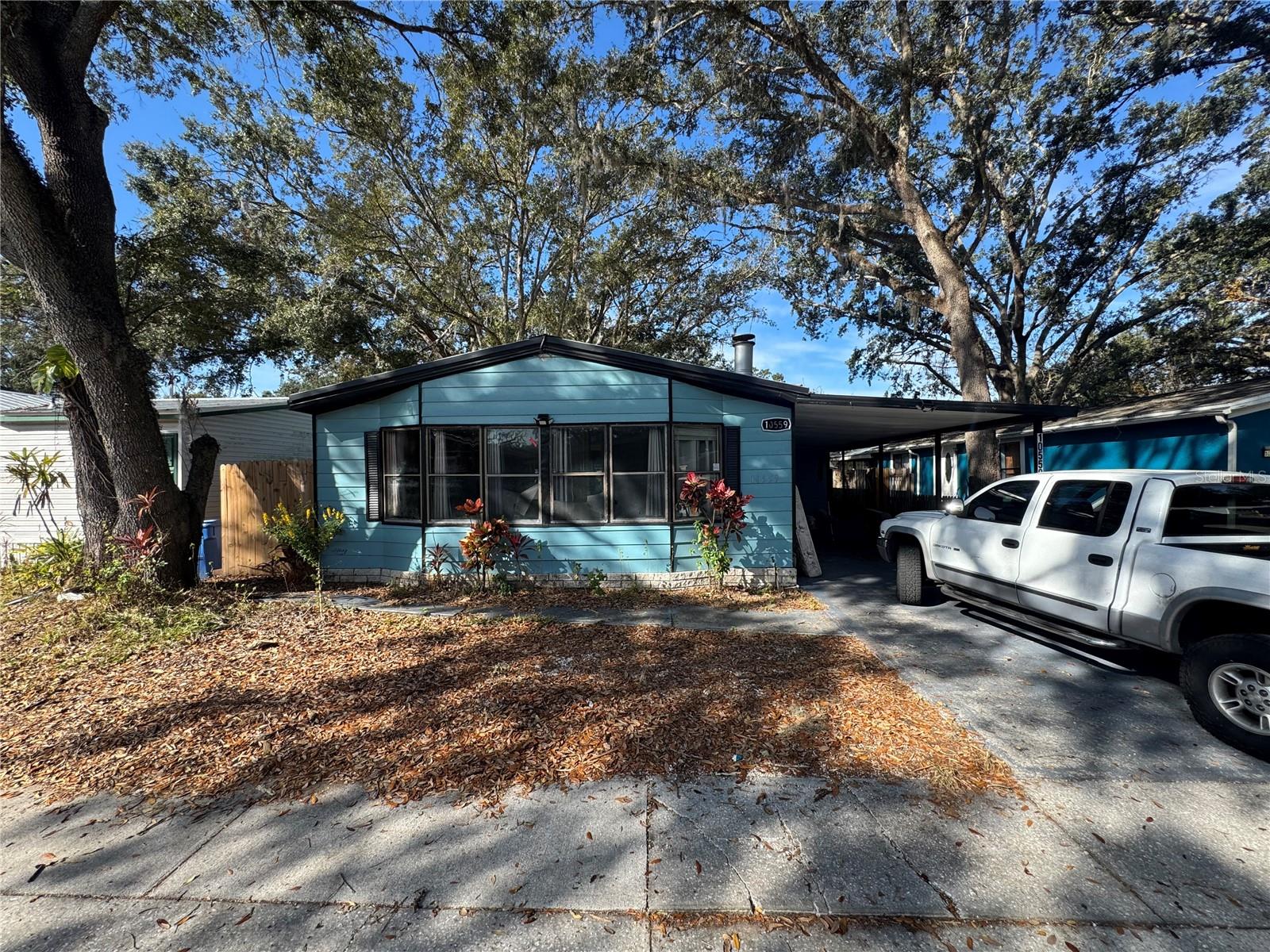 10559 Bay Hills Circle — photo