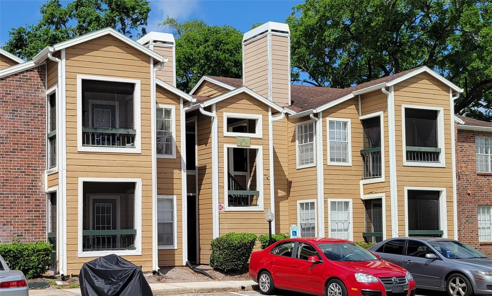 4400 Thornbriar Lane 201 — photo