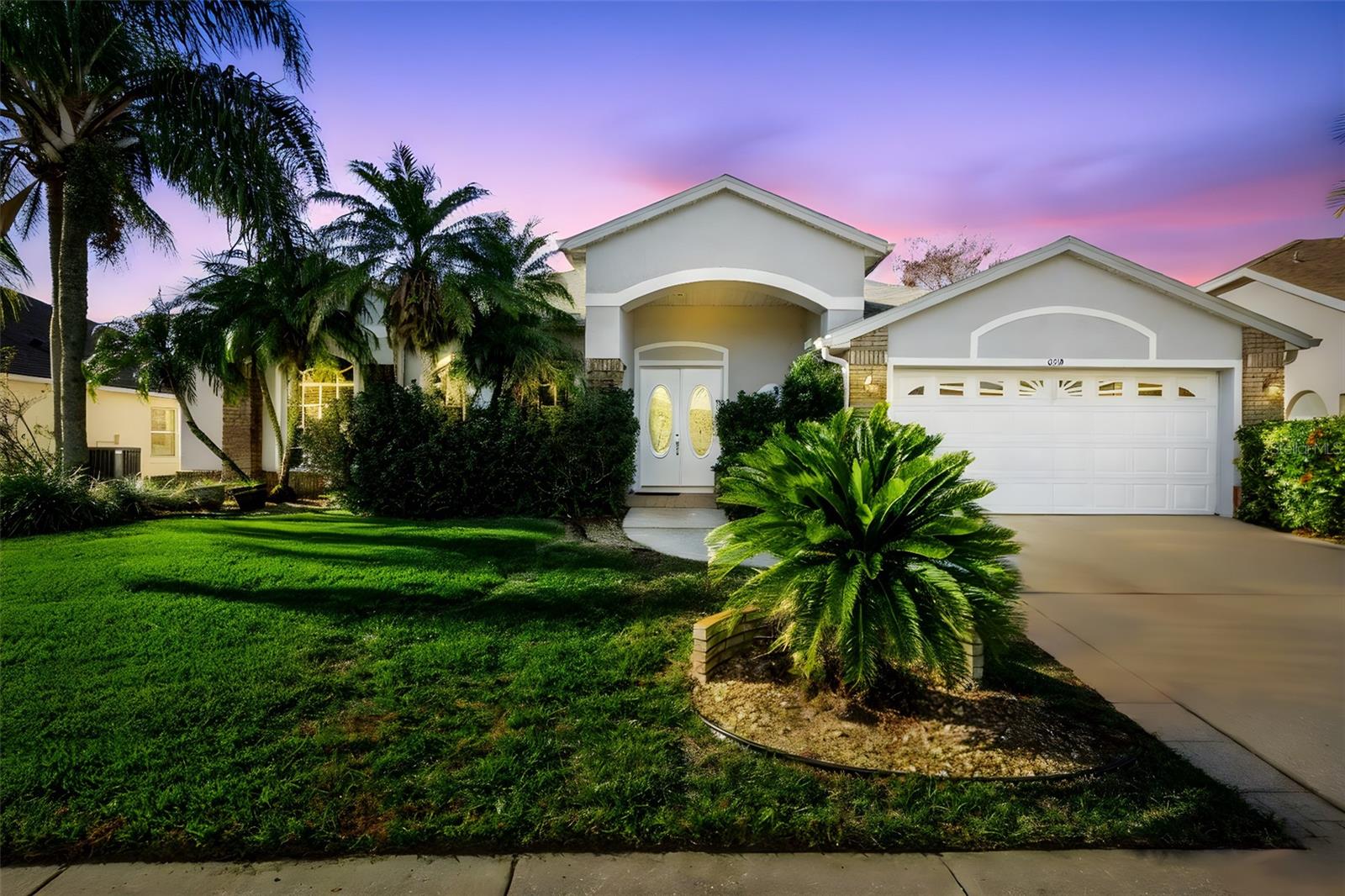 639 Lakehaven Circle — photo