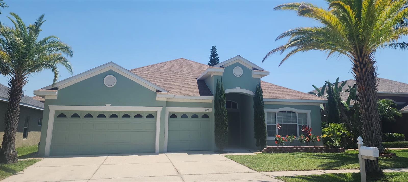 1829 Mira Lago Circle — photo