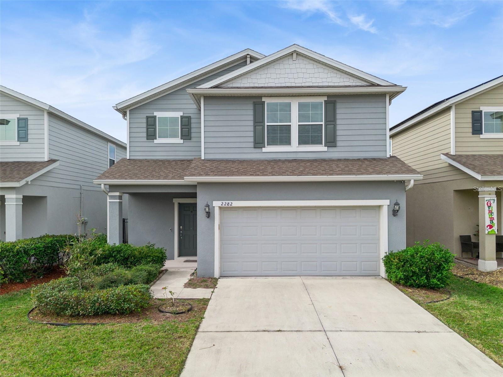 2282 Nuthatch Street — photo