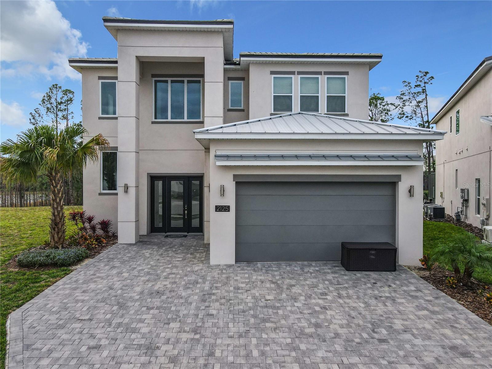 2125 Pine Oak Loop — photo