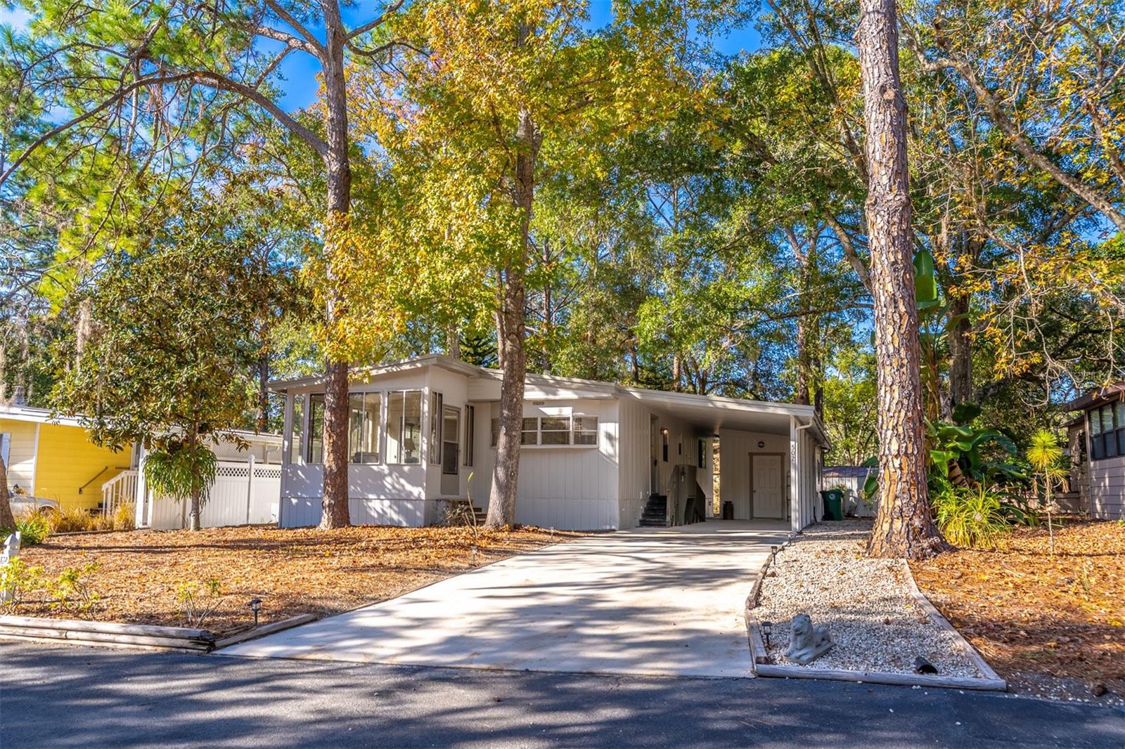 502 Timberlane Court — photo